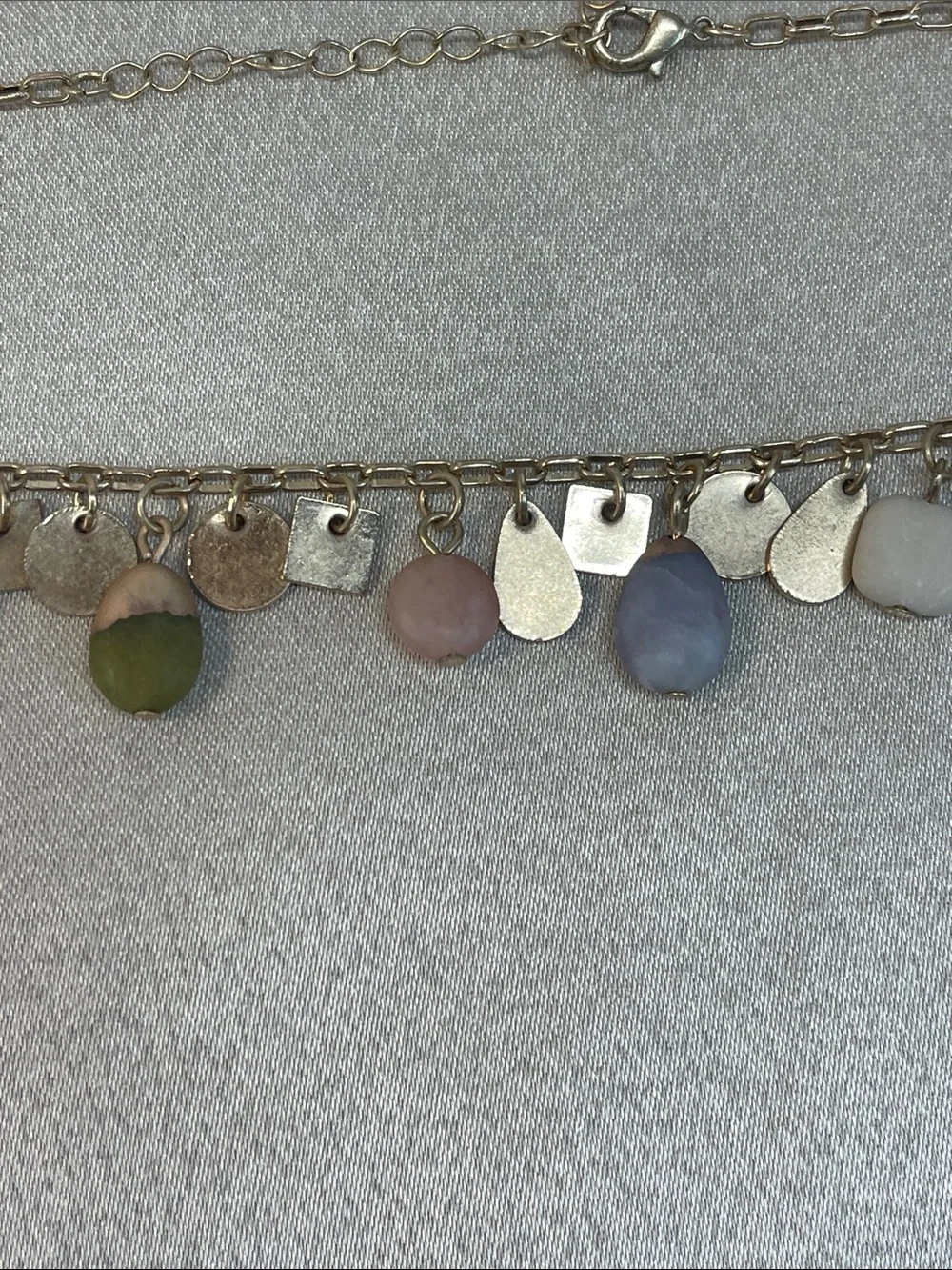 Universal Thread necklace honey topaz, lilac, green agate, and peach moonstone